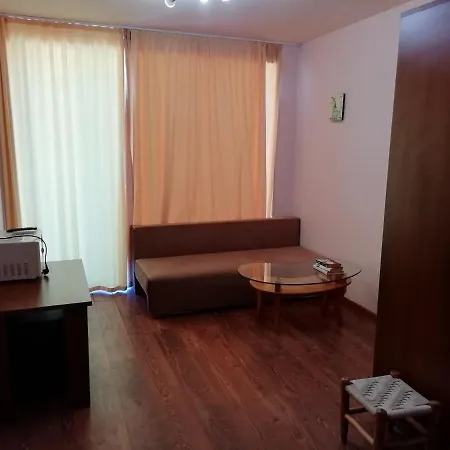 Apart Hotel Eden 4*