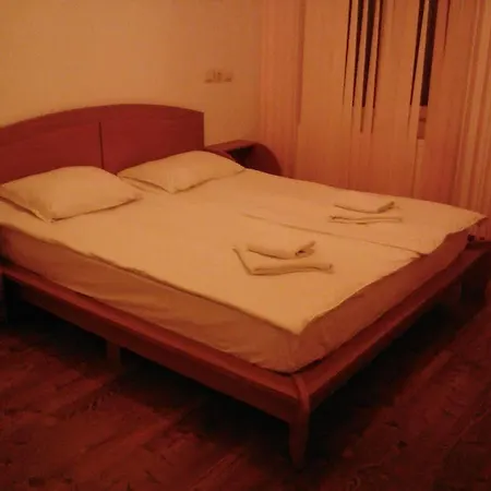 Apart Hotel Eden 4*