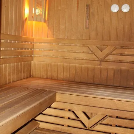 Apart Hotel Eden 4*